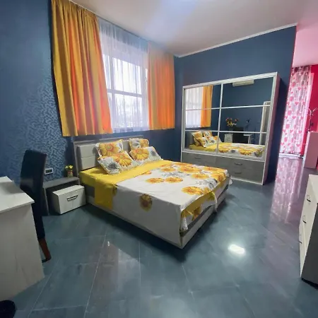 Flower Home 3 * Sofia